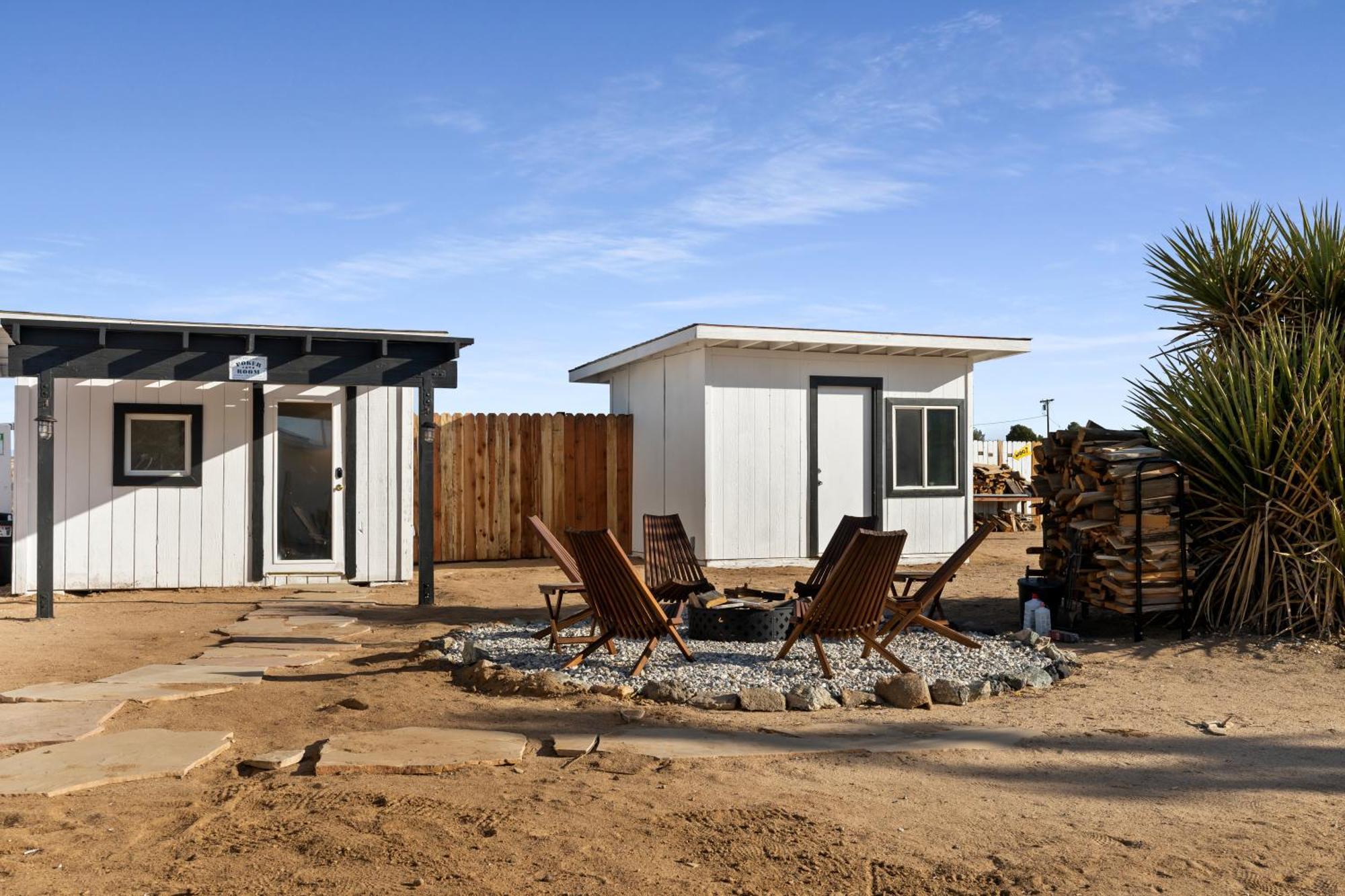 יוקה ואלי Private Jt Cabin - Ev L2 Station, Hammocks, Fire Pit, Bbq, Bocce Ball, Cornhole מראה חיצוני תמונה
