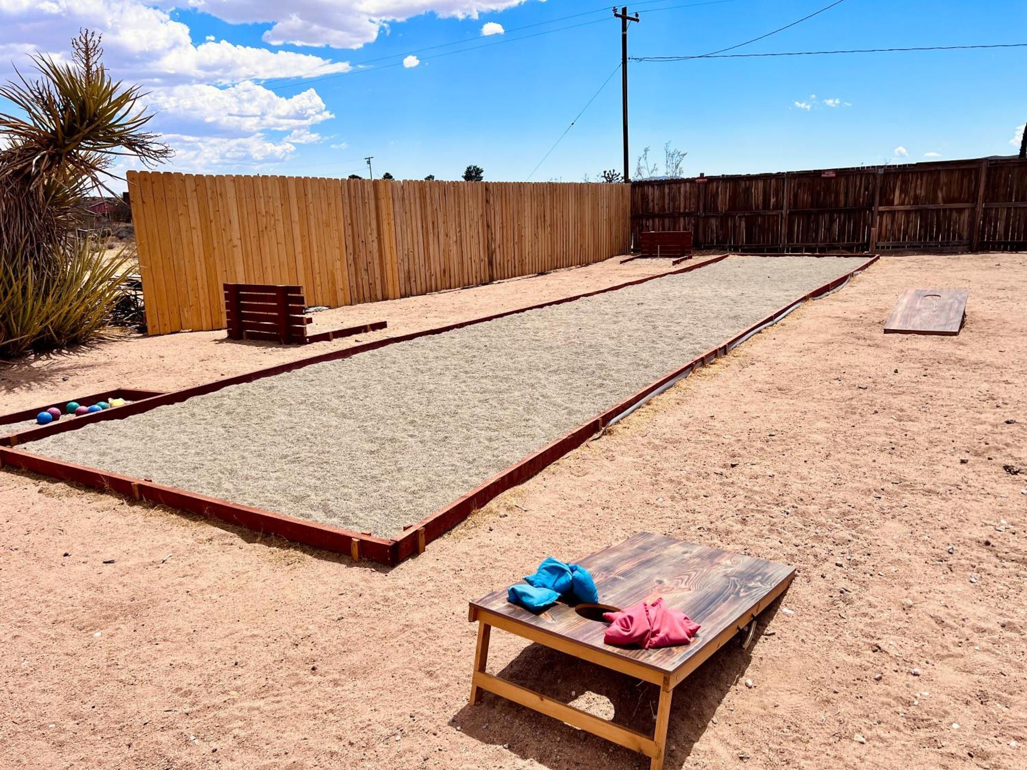 יוקה ואלי Private Jt Cabin - Ev L2 Station, Hammocks, Fire Pit, Bbq, Bocce Ball, Cornhole מראה חיצוני תמונה