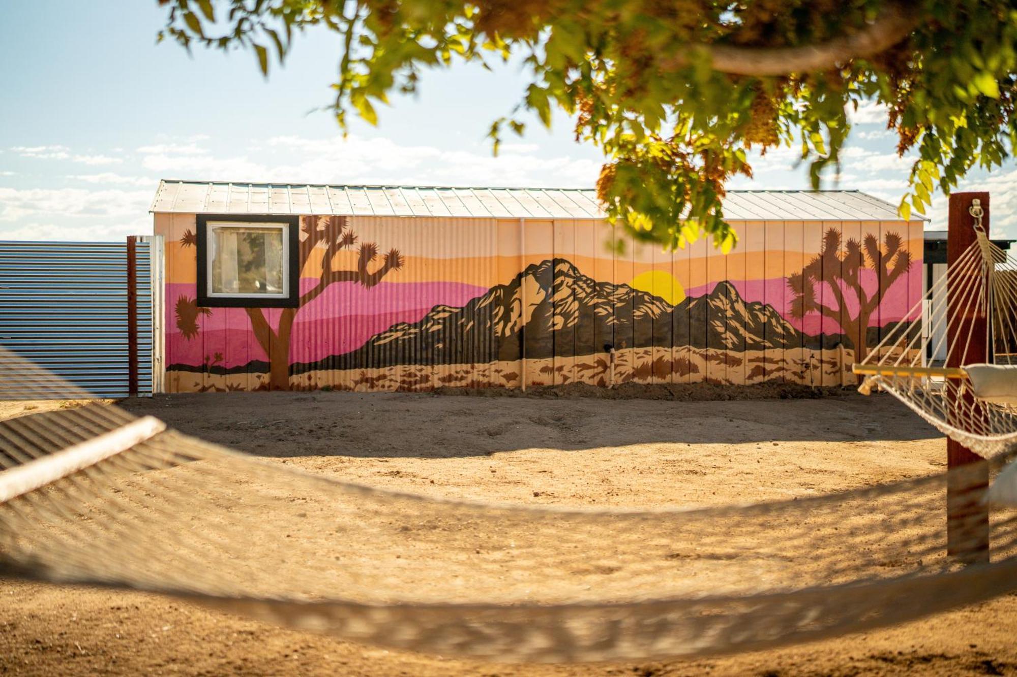 יוקה ואלי Private Jt Cabin - Ev L2 Station, Hammocks, Fire Pit, Bbq, Bocce Ball, Cornhole מראה חיצוני תמונה